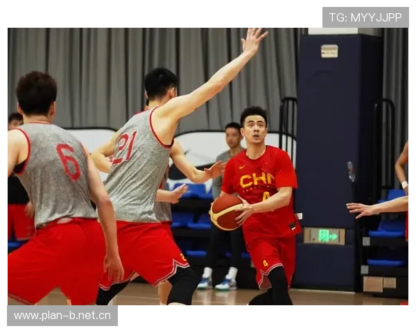 男篮世预赛集训名单公布周琦张镇麟领衔徐杰赵继伟遗憾无缘入选